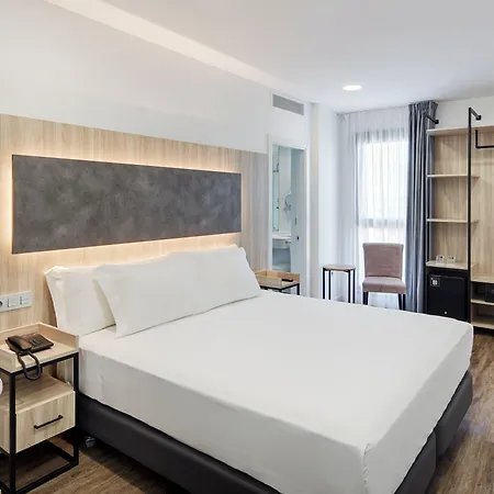 Отель Sercotel Delicias